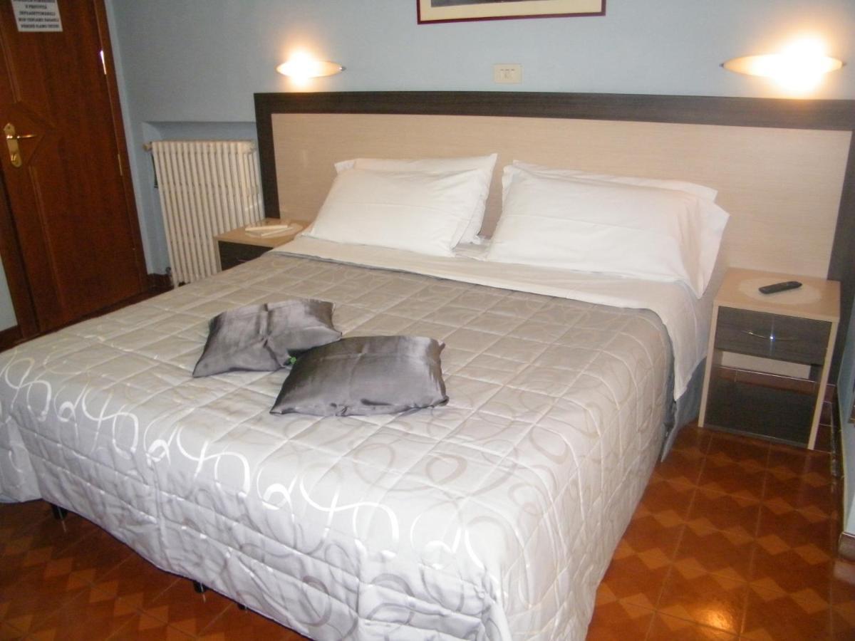 Torino Central-- Rooms And Apartments - Alba מראה חיצוני תמונה
