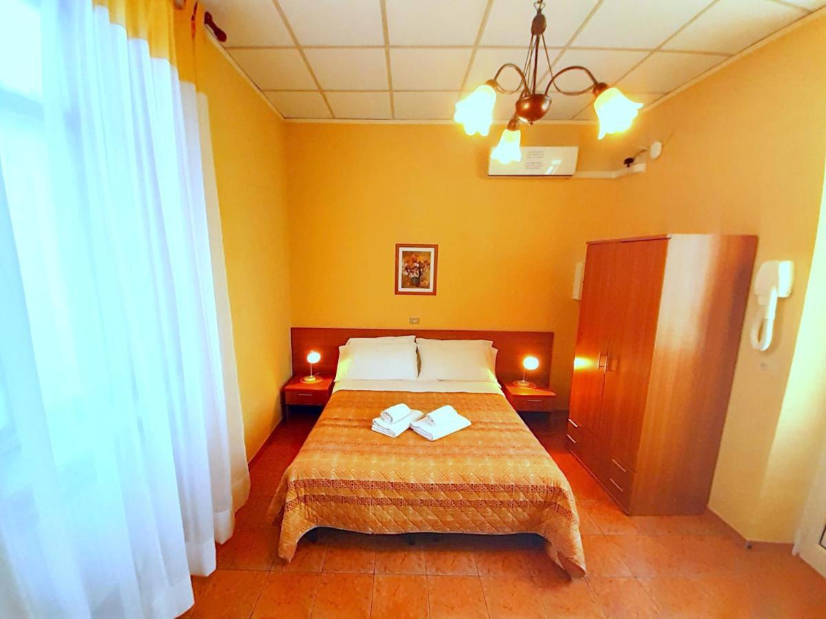 Torino Central-- Rooms And Apartments - Alba מראה חיצוני תמונה